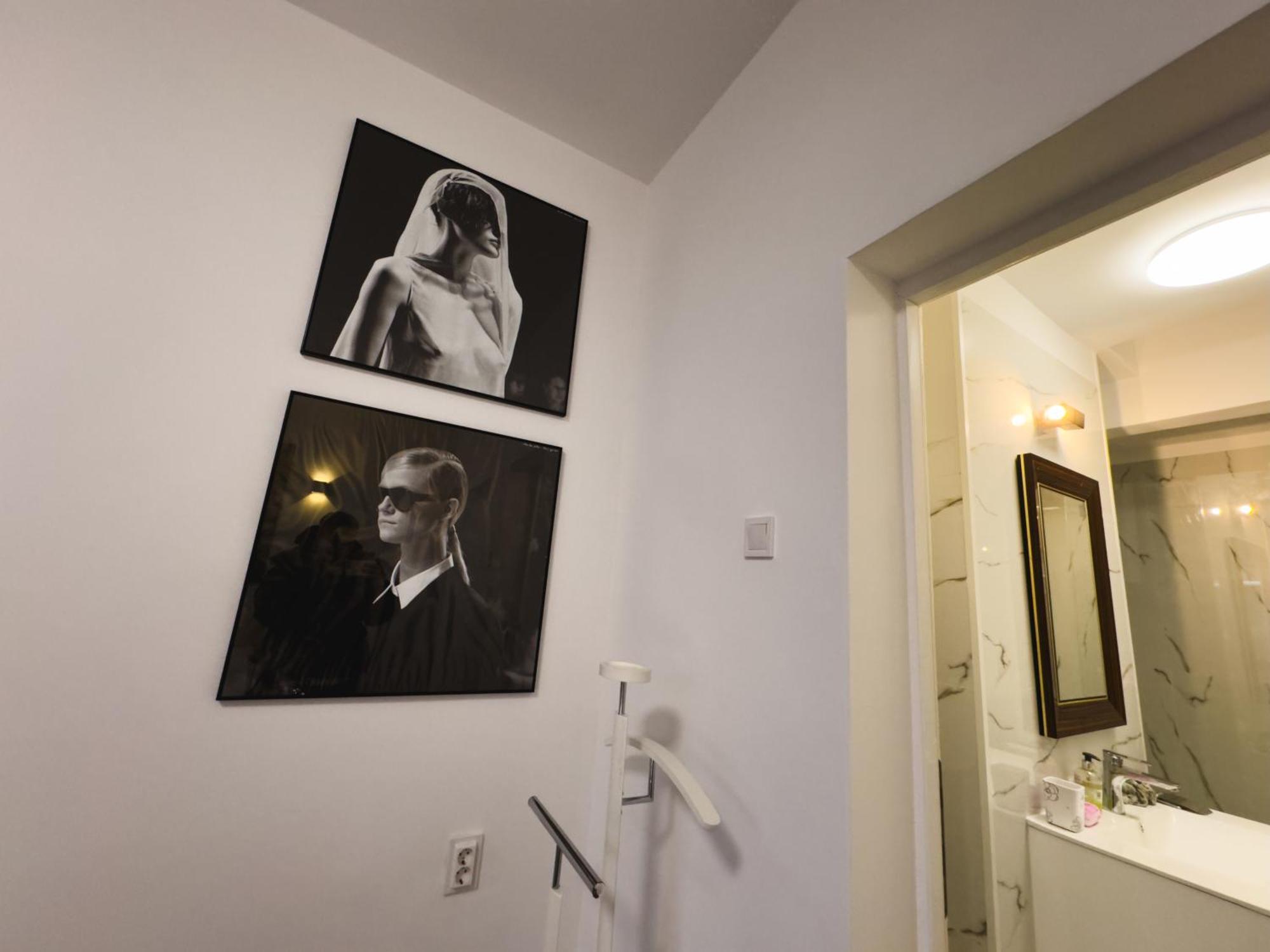 Loving Downtown Studio By Chr Luxury Property Bukarest Eksteriør billede